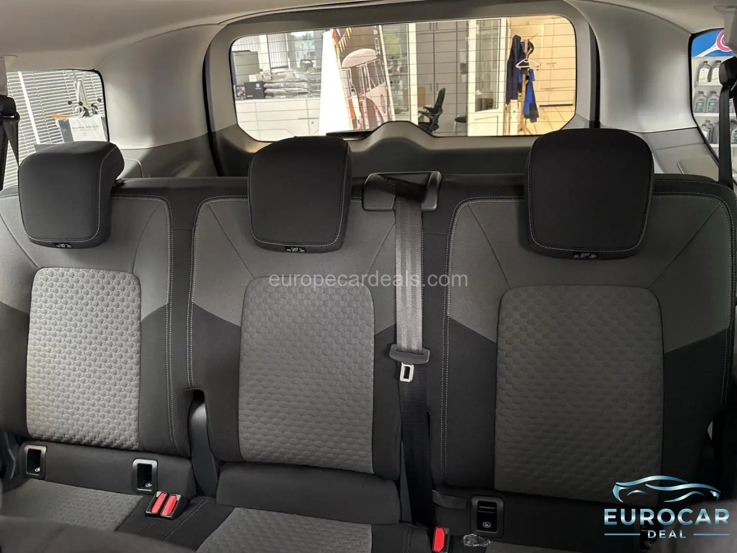 Volkswagen T7 Caravelle
