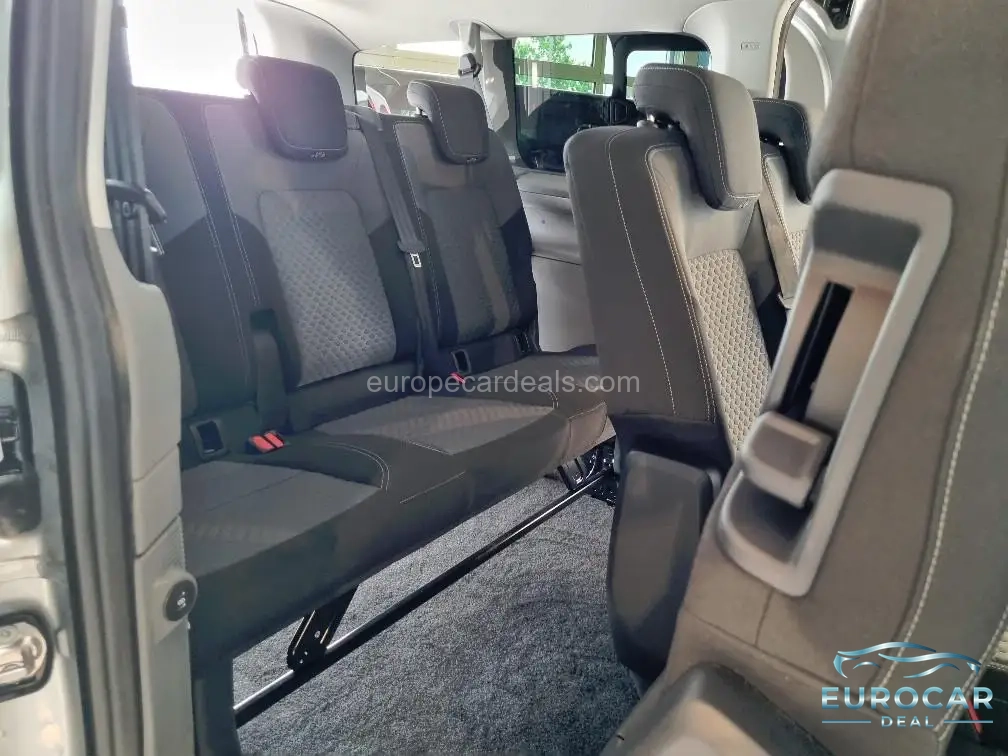 Volkswagen T7 Caravelle