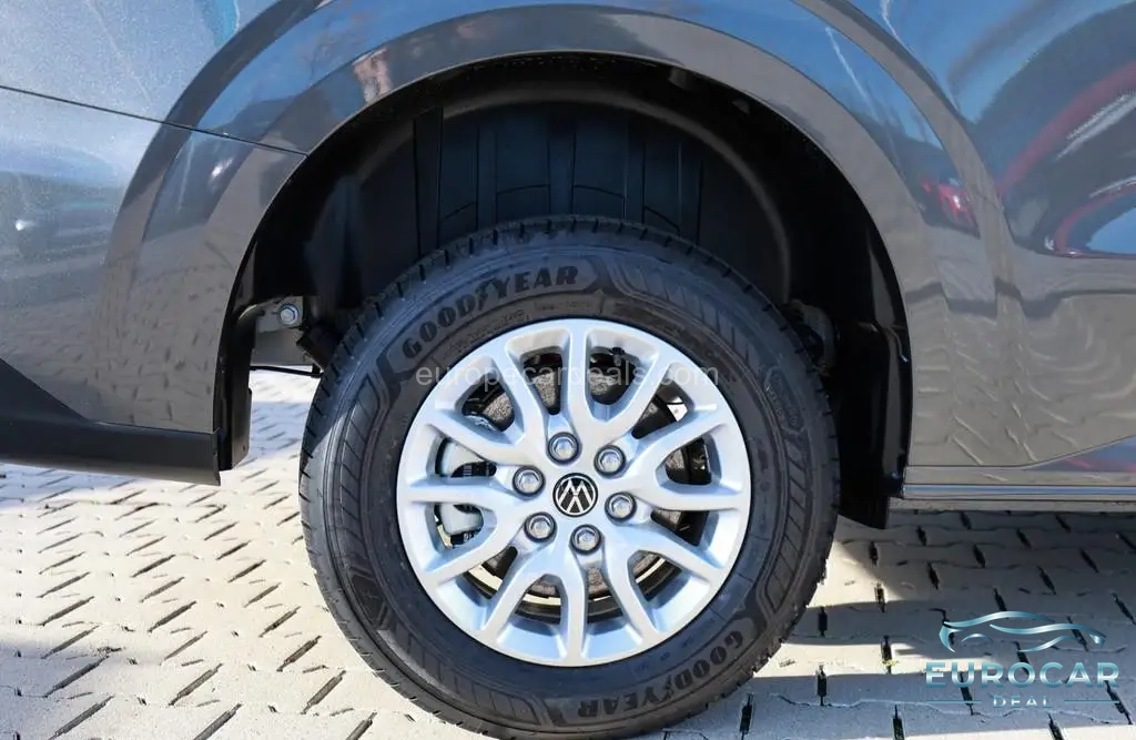 Volkswagen T7 Caravelle
