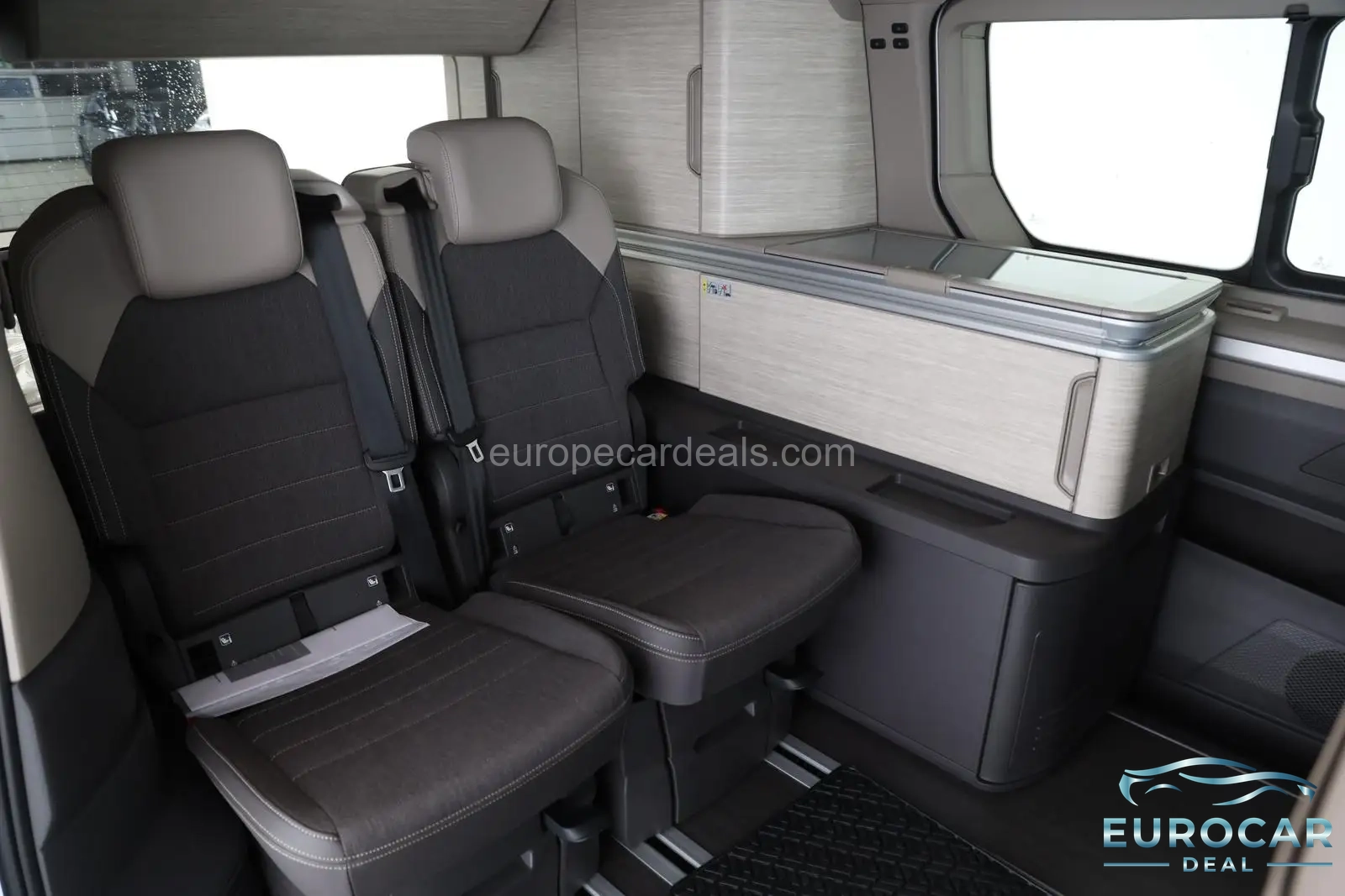 Volkswagen T7 California