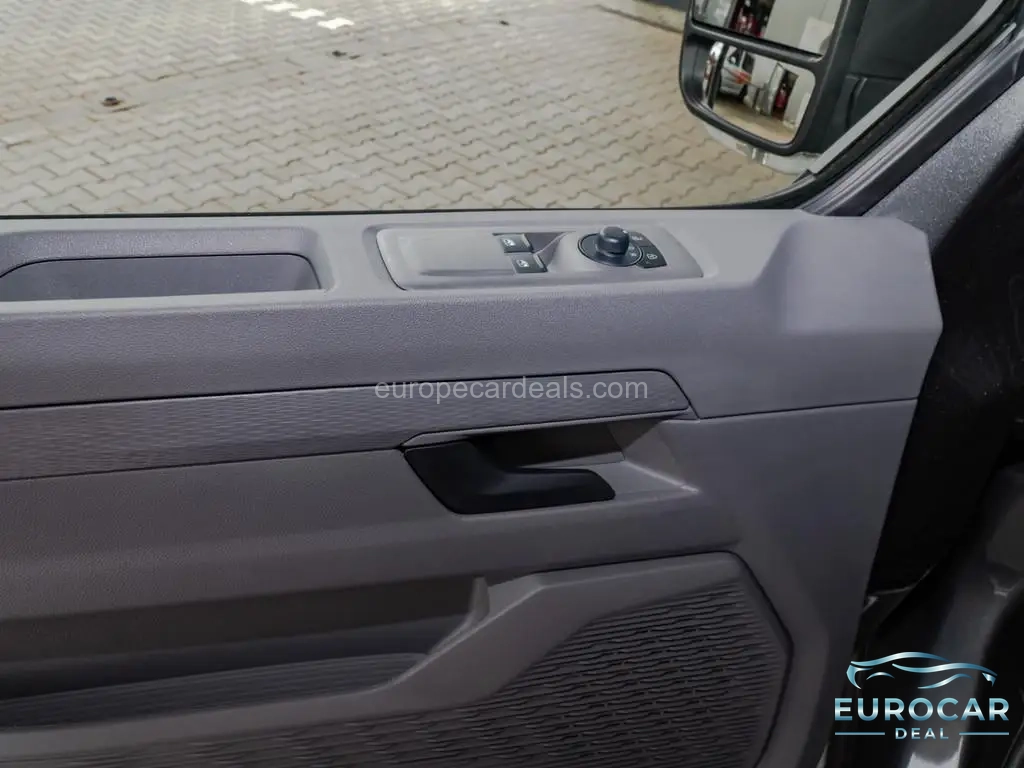 Volkswagen T7 Transporter