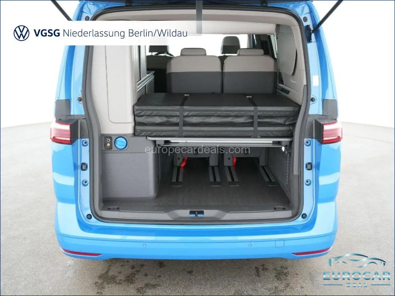 Volkswagen T7 California