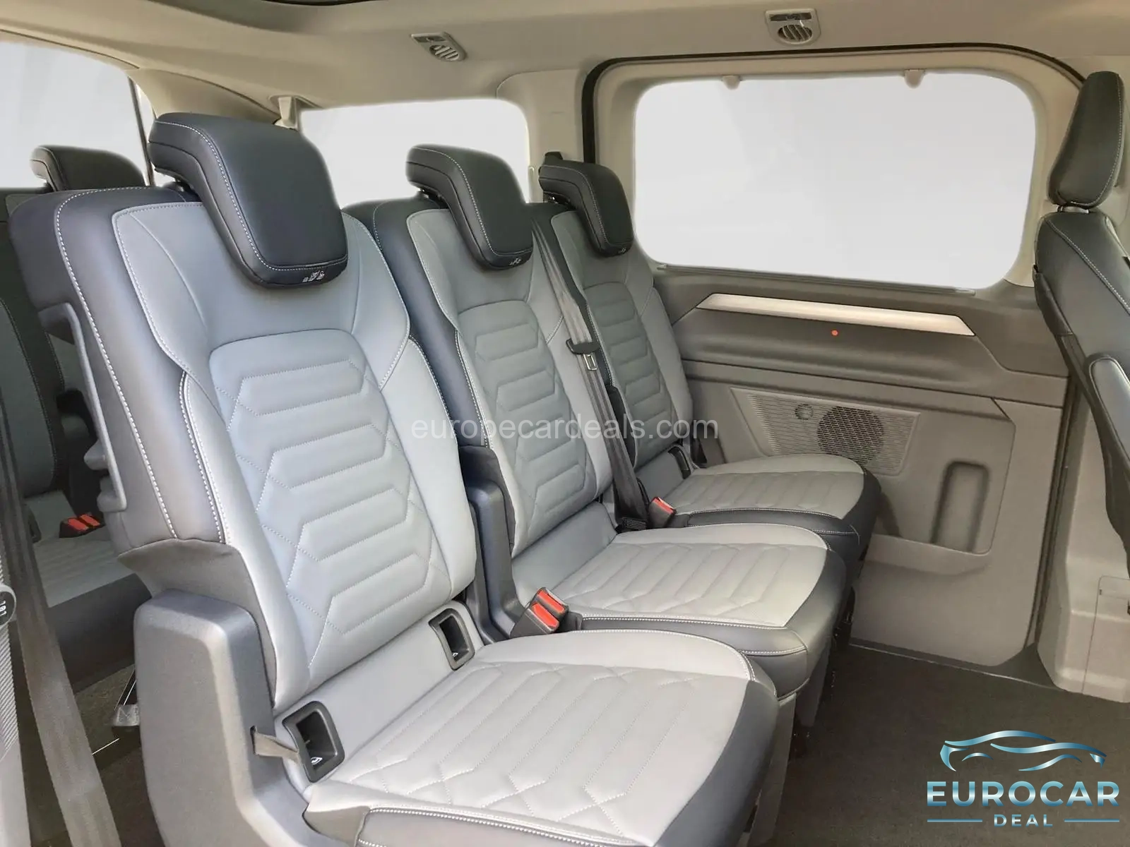 Volkswagen T7 Caravelle