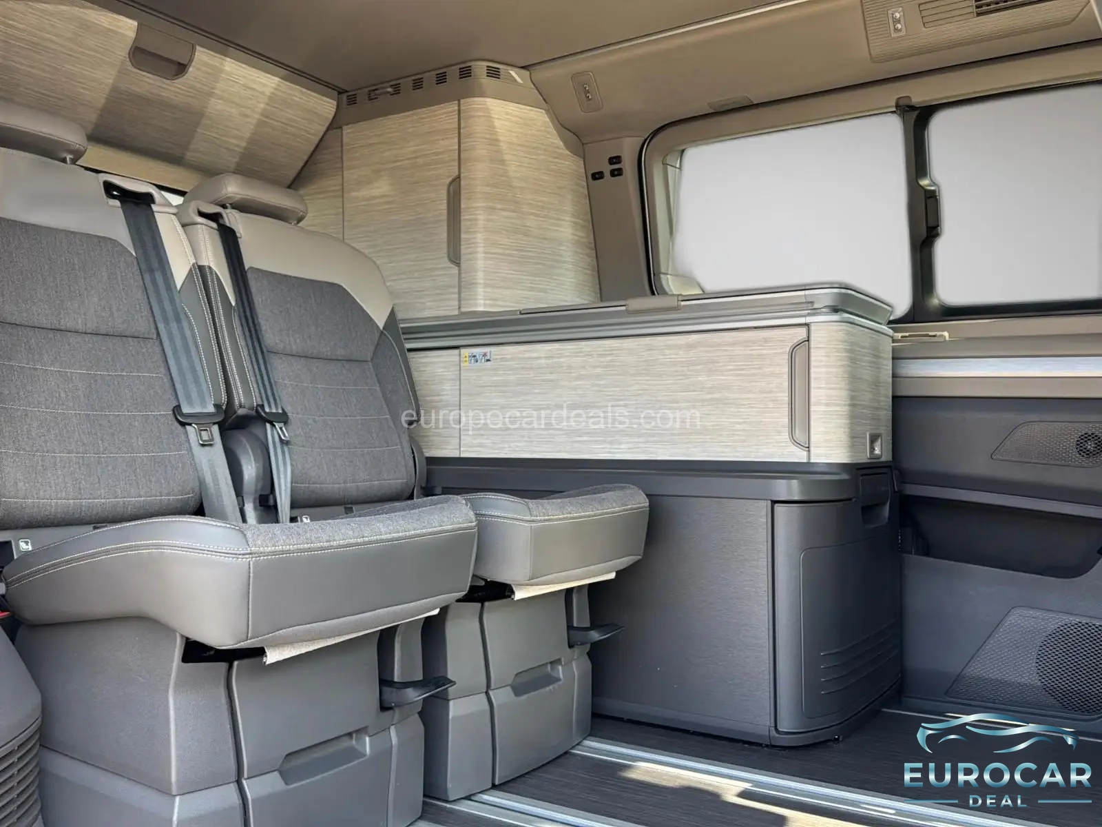 Volkswagen T7 California