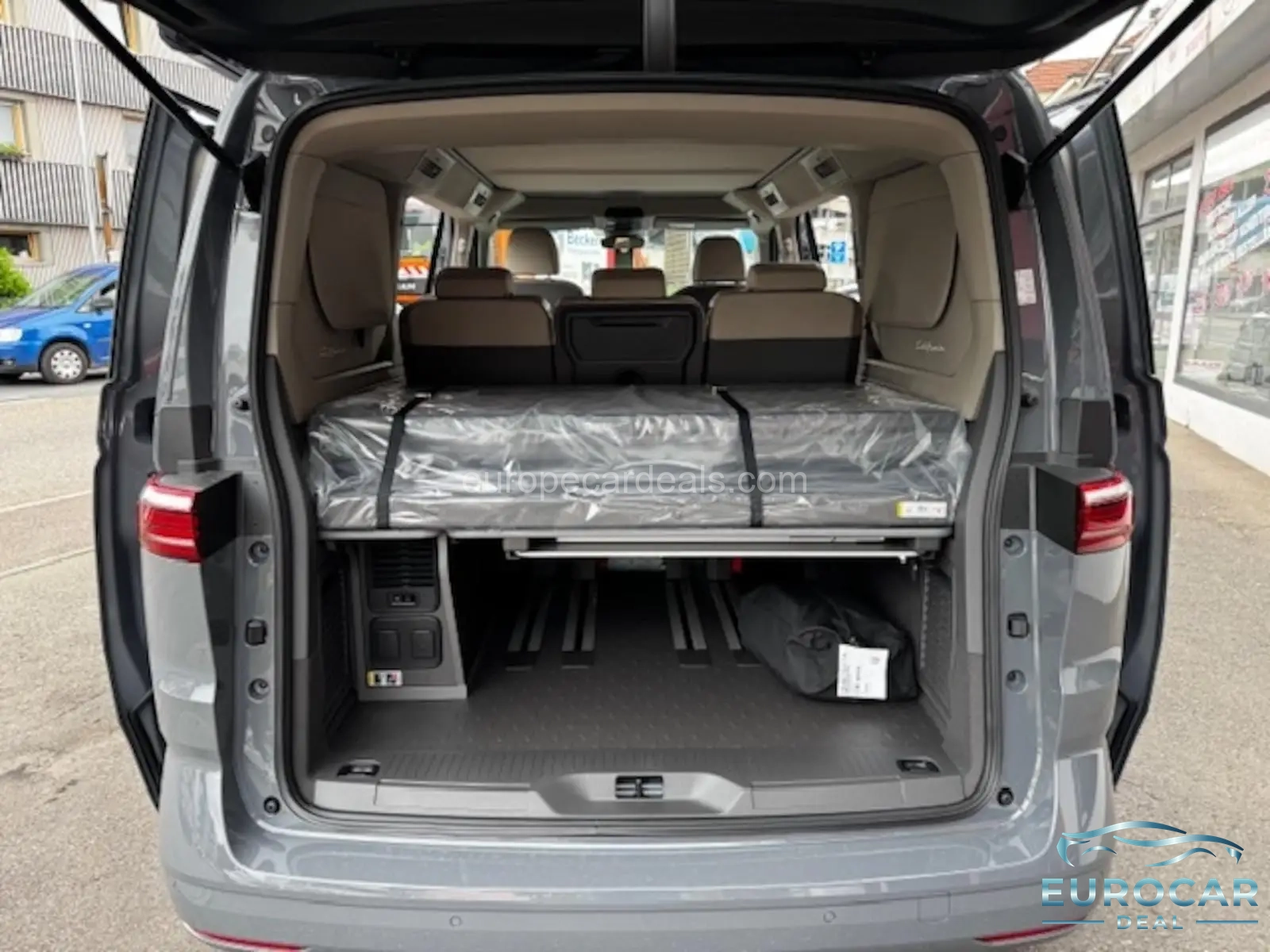 Volkswagen T7 California