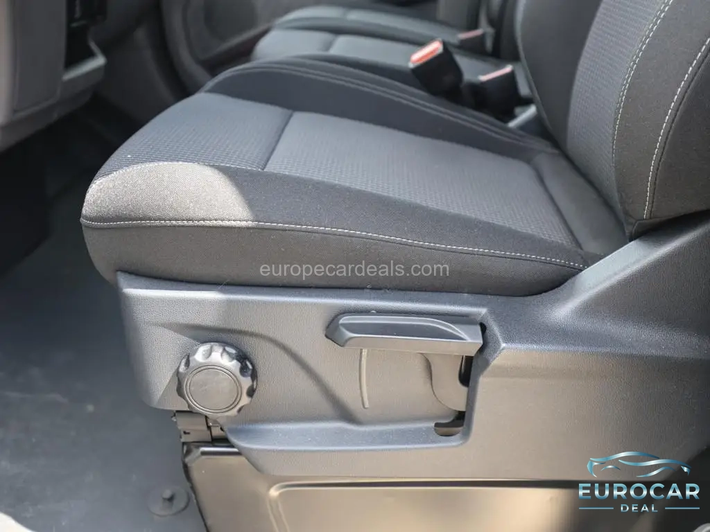 Volkswagen T7 Transporter