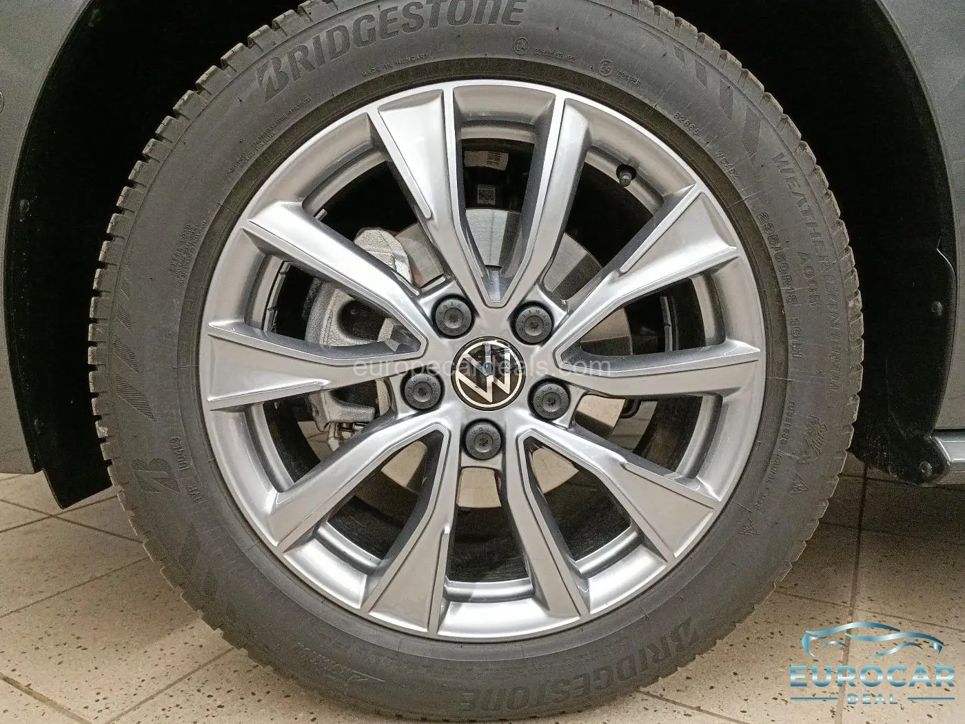 Volkswagen T7 California