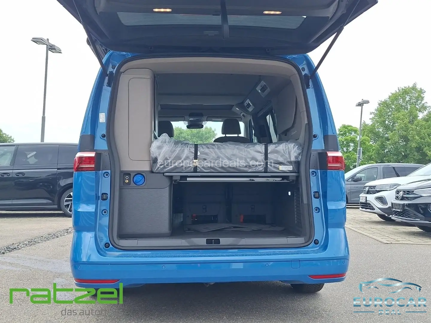 Volkswagen T7 California