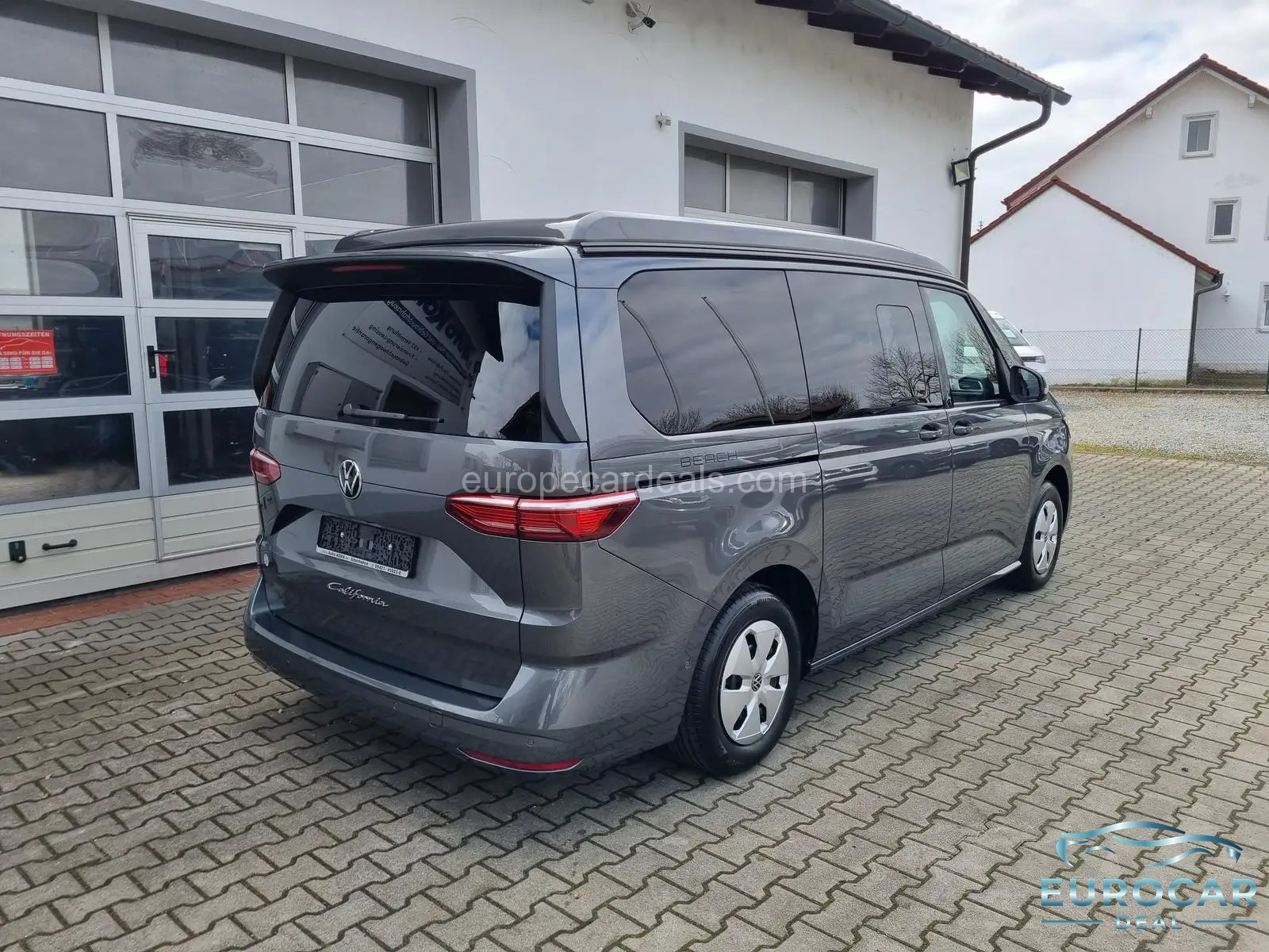 Volkswagen T7 California