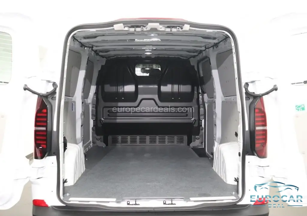 Volkswagen T7 Transporter