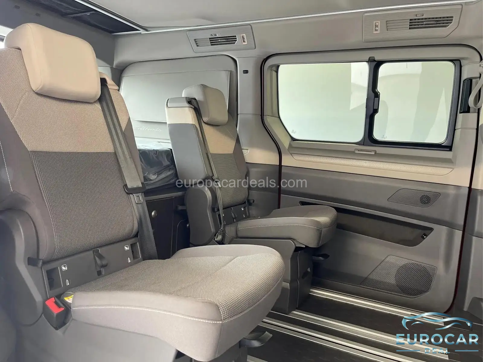 Volkswagen T7 California