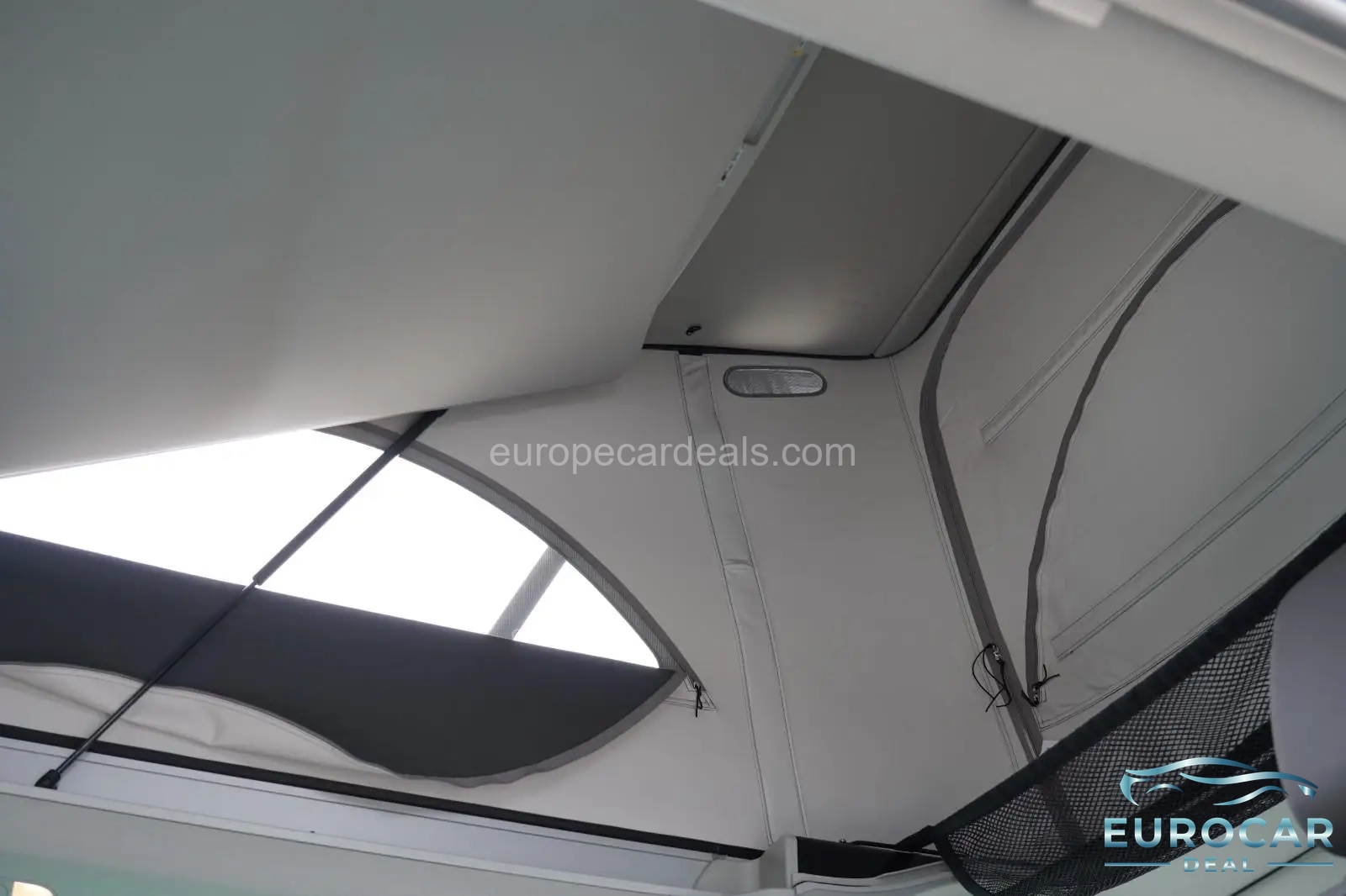 Volkswagen T7 California