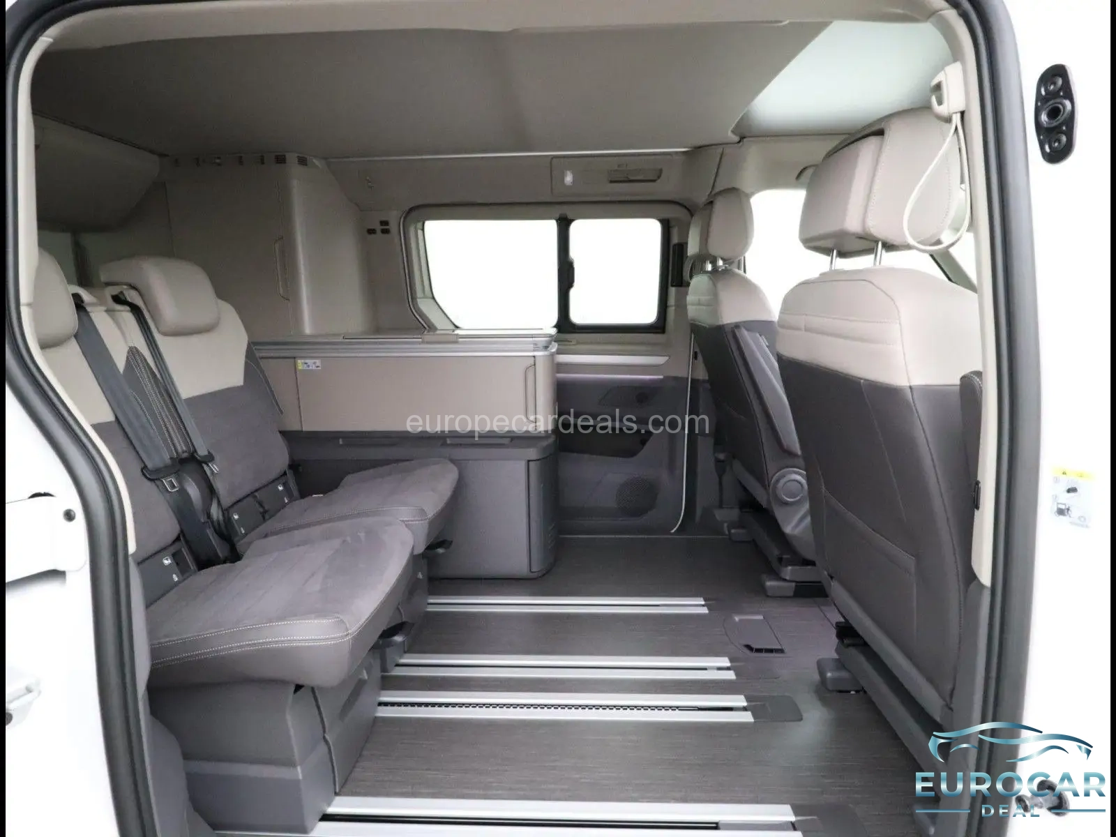 Volkswagen T7 California