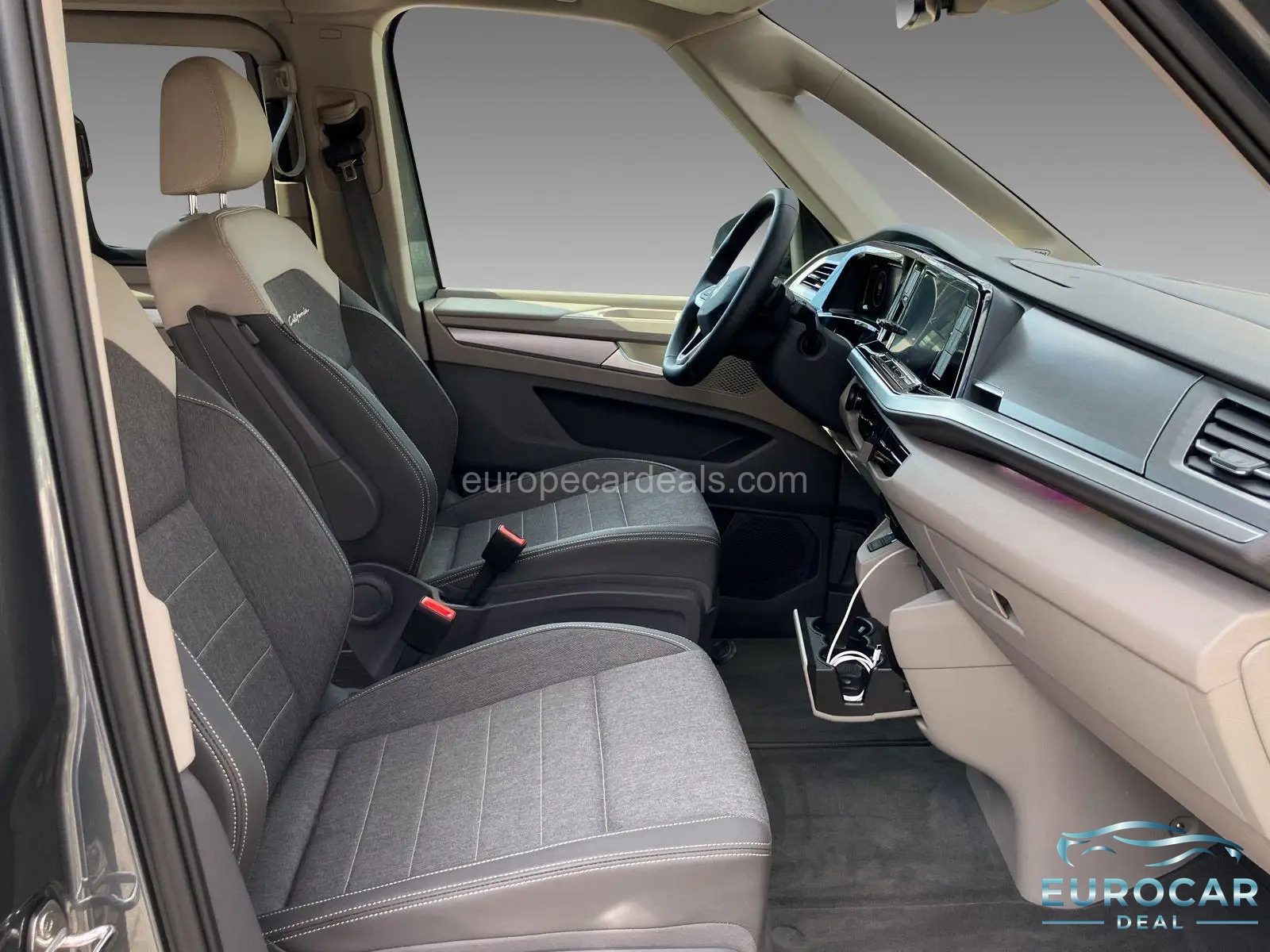 Volkswagen T7 California