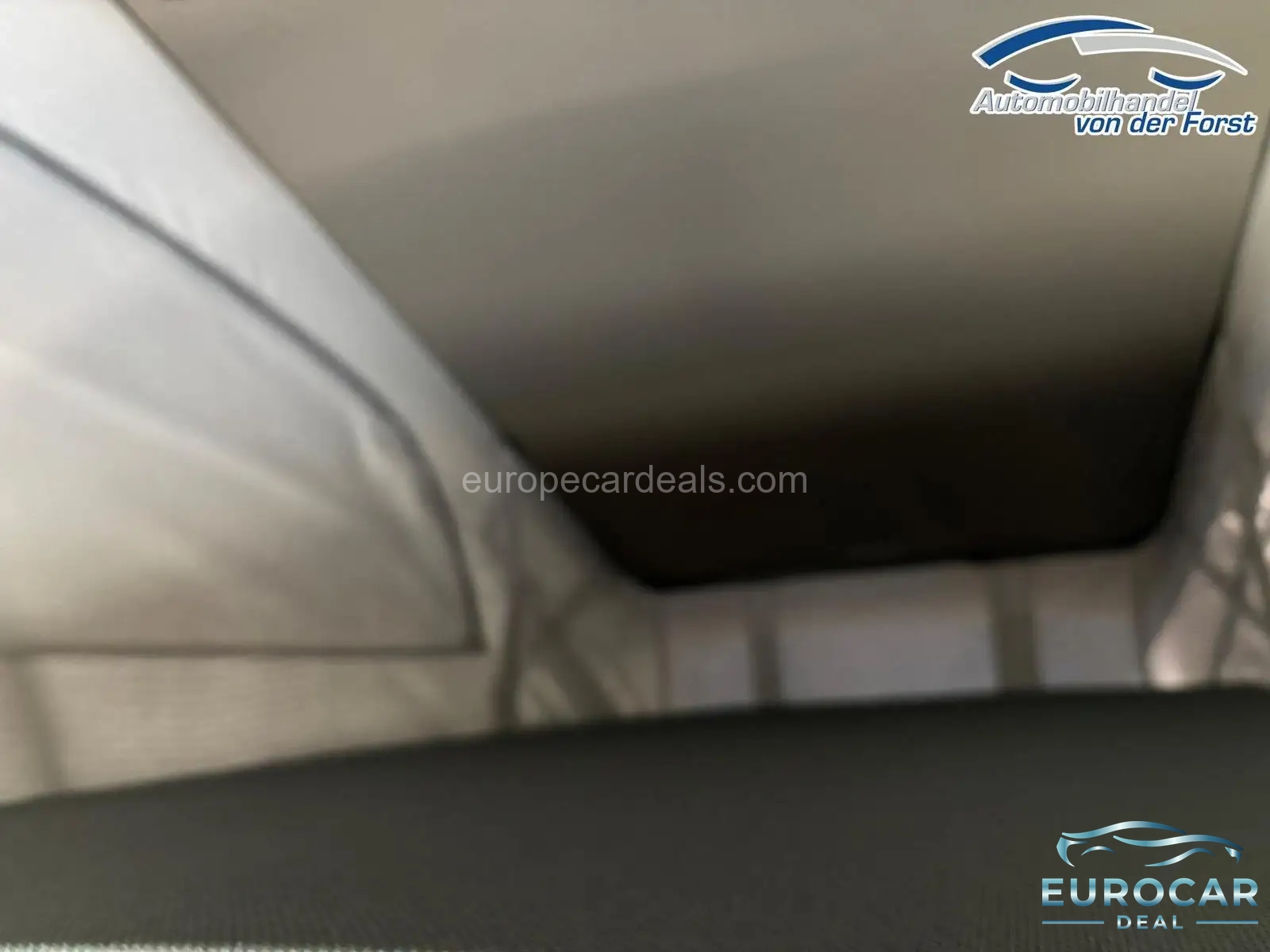 Volkswagen T7 California