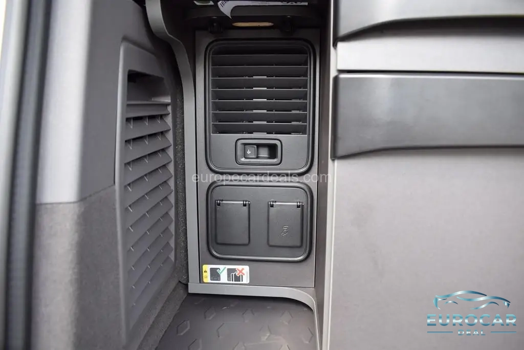 Volkswagen T7 California