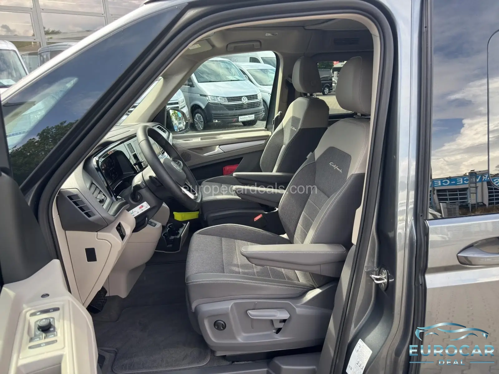 Volkswagen T7 California