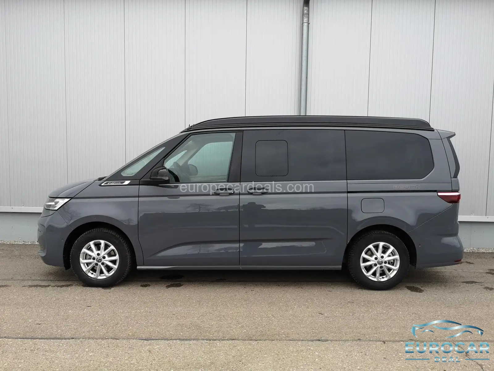 Volkswagen T7 California