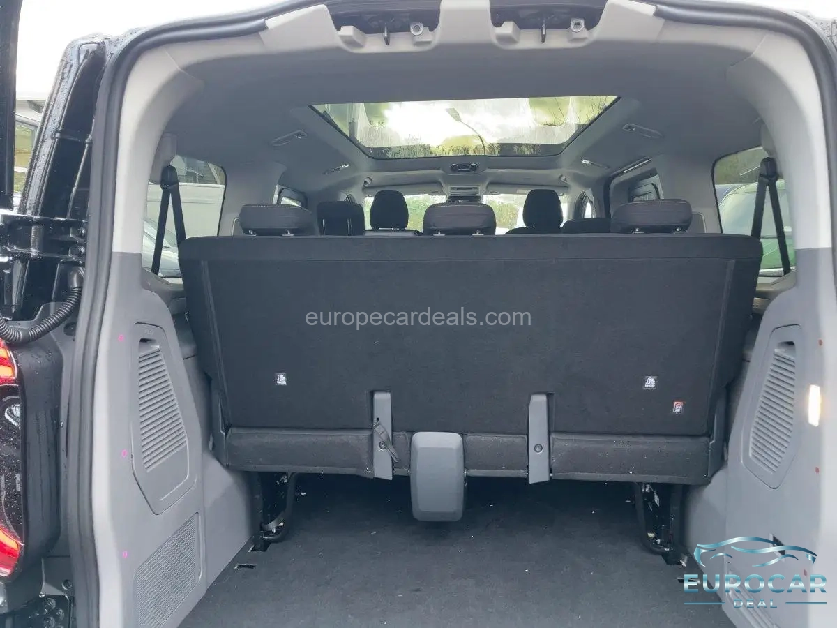 Volkswagen T7 Caravelle
