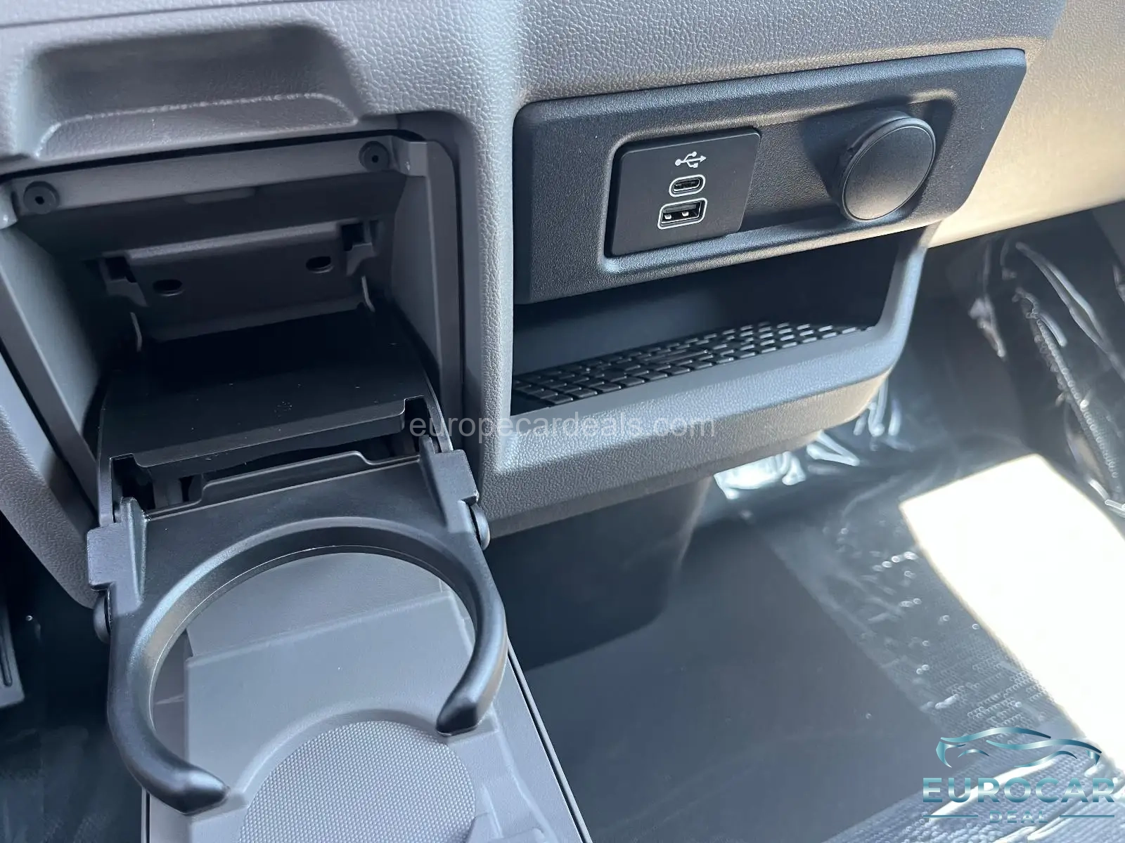 Volkswagen T7 Caravelle