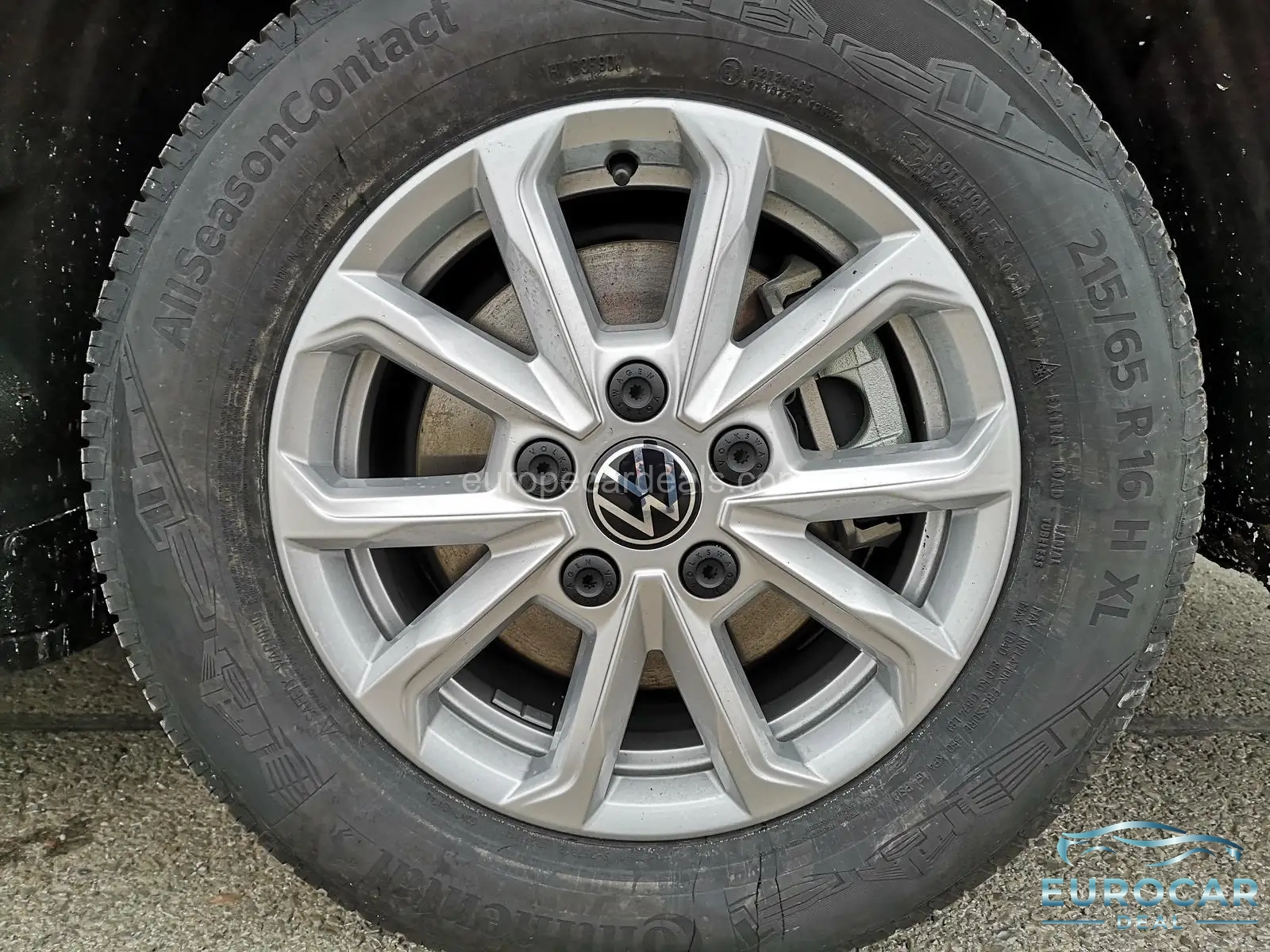Volkswagen T7 California