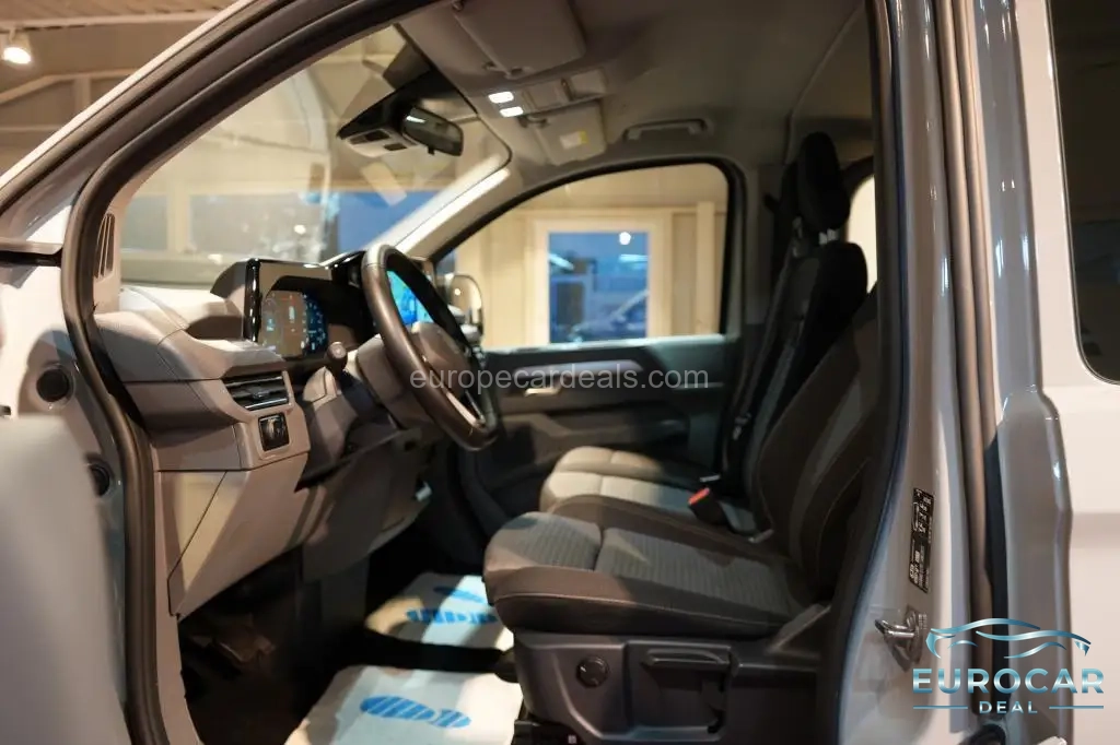 Volkswagen T7 Caravelle