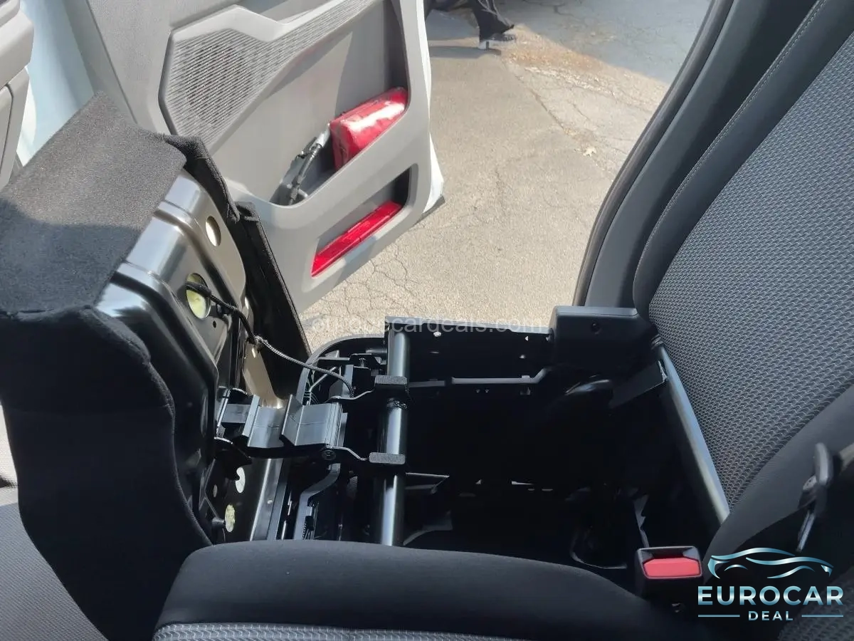 Volkswagen T7 Transporter