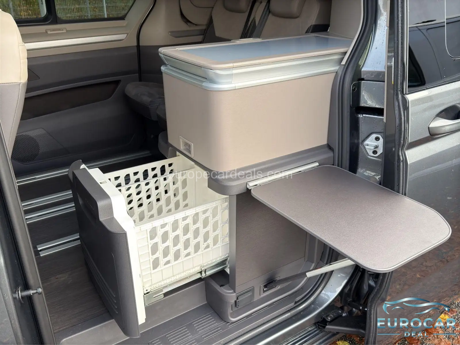 Volkswagen T7 California