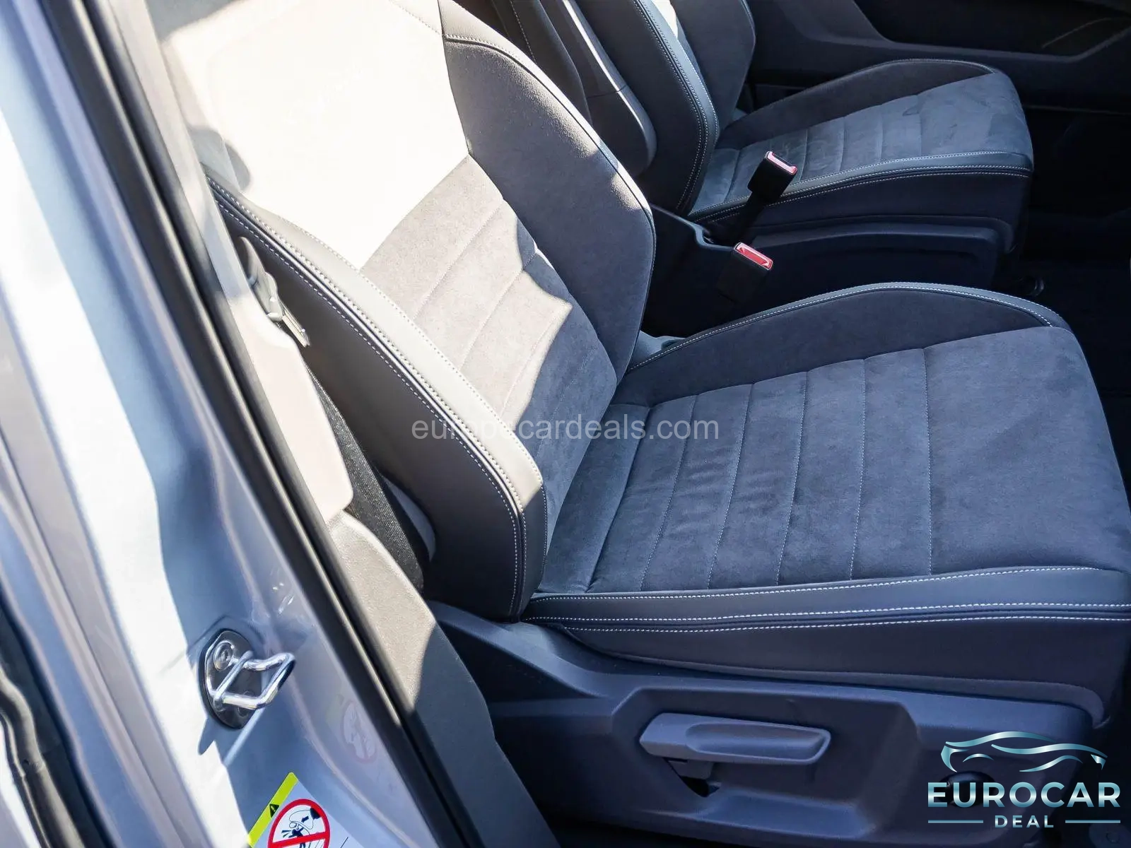 Volkswagen T7 California