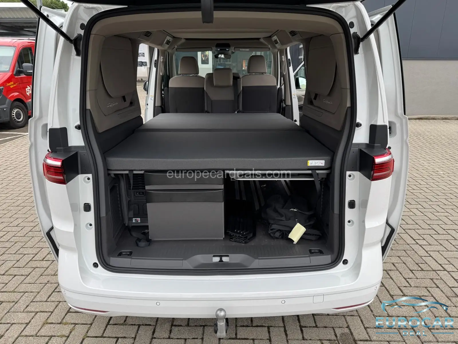 Volkswagen T7 California
