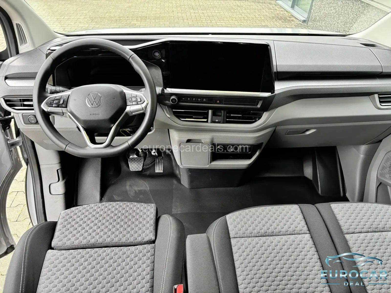 Volkswagen T7 Caravelle