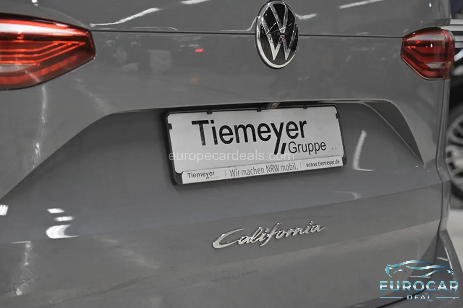 Volkswagen T7 California