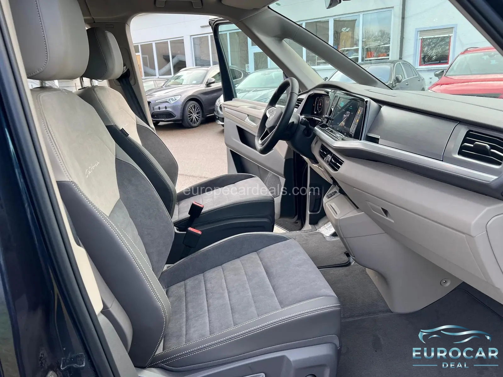 Volkswagen T7 California