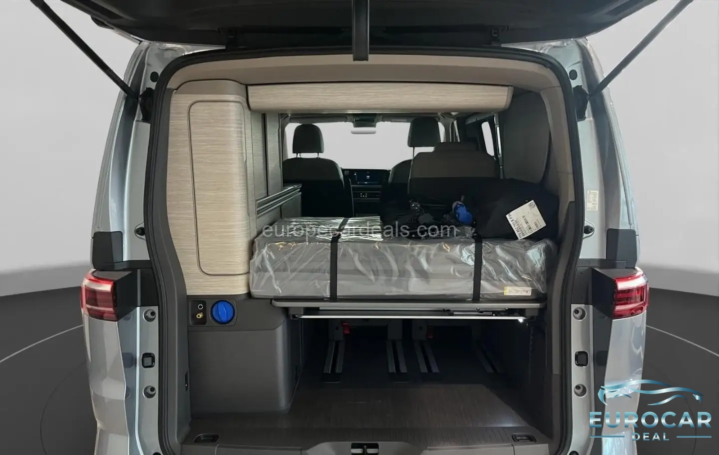 Volkswagen T7 California