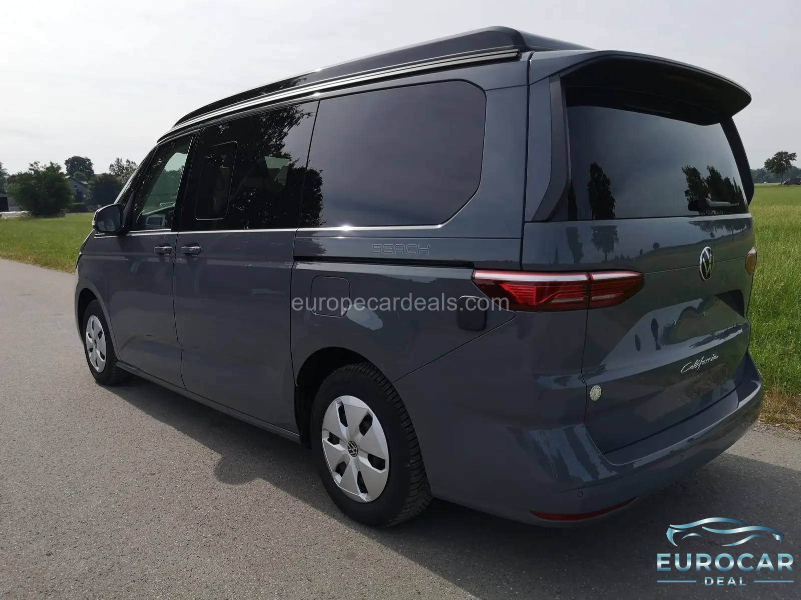 Volkswagen T7 California