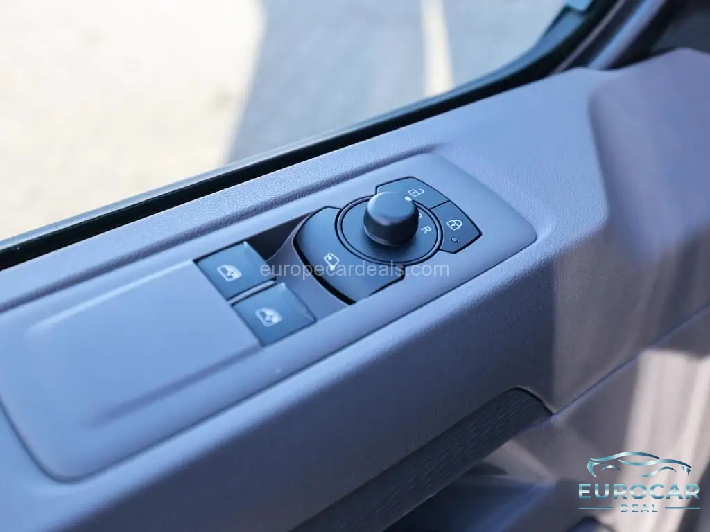 Volkswagen T7 Caravelle
