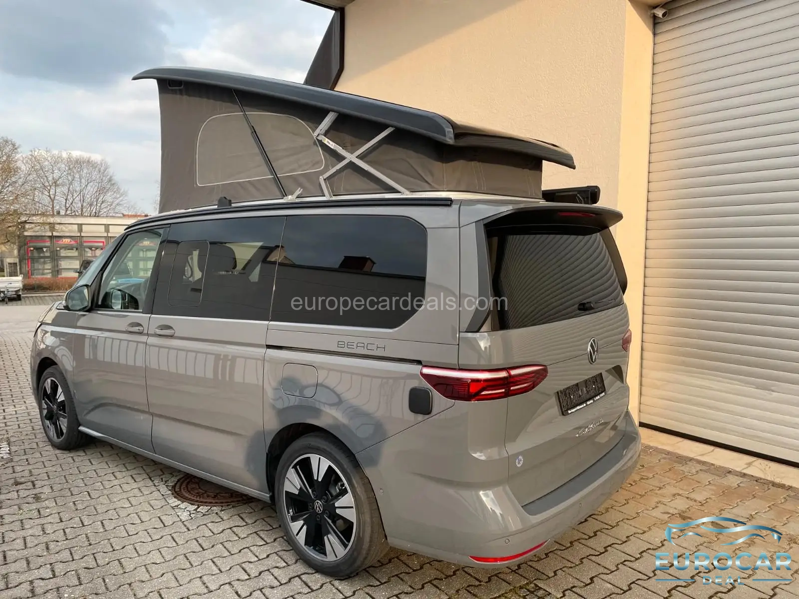 Volkswagen T7 California