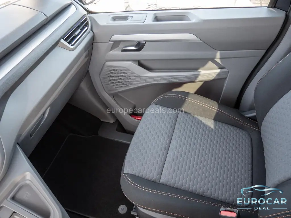 Volkswagen T7 Caravelle