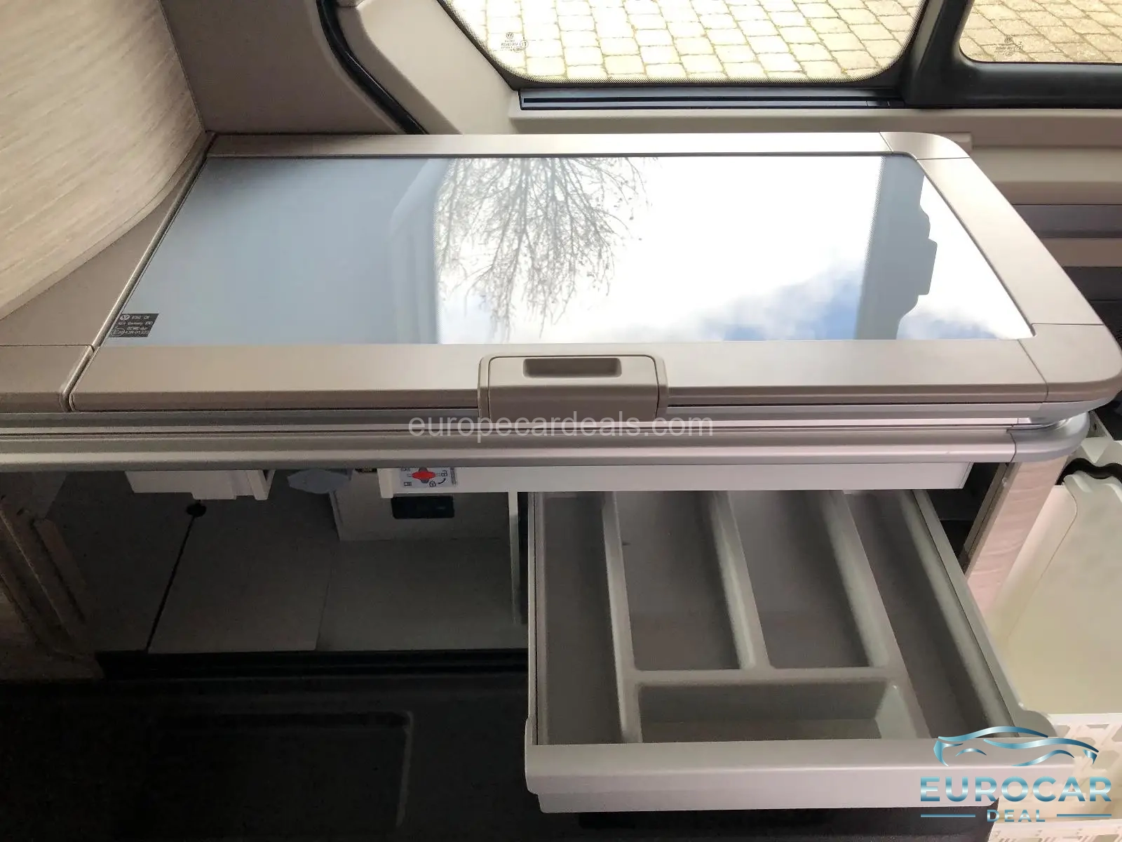 Volkswagen T7 California