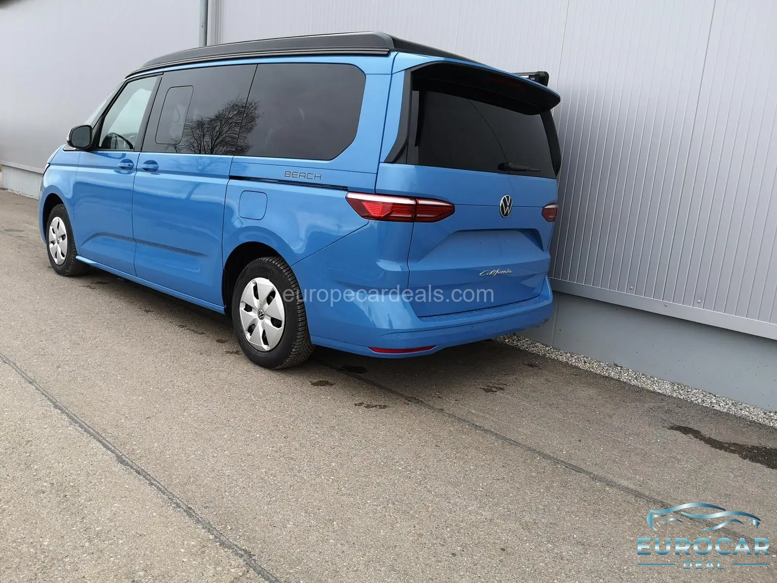 Volkswagen T7 California