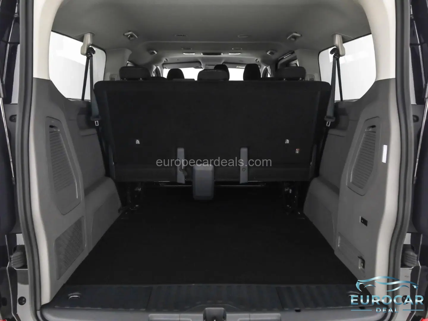 Volkswagen T7 Caravelle