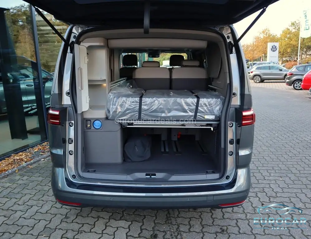 Volkswagen T7 California