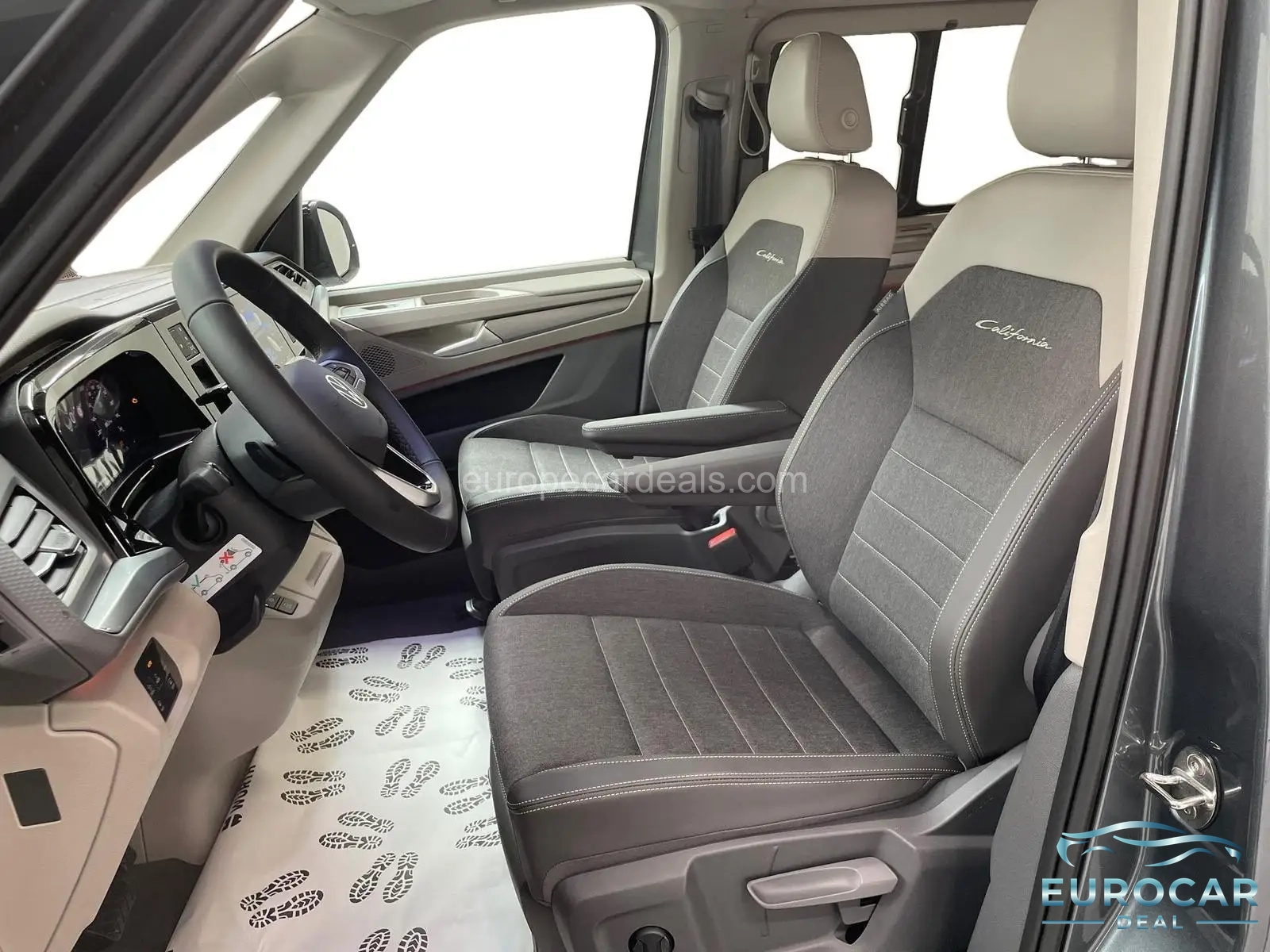Volkswagen T7 California