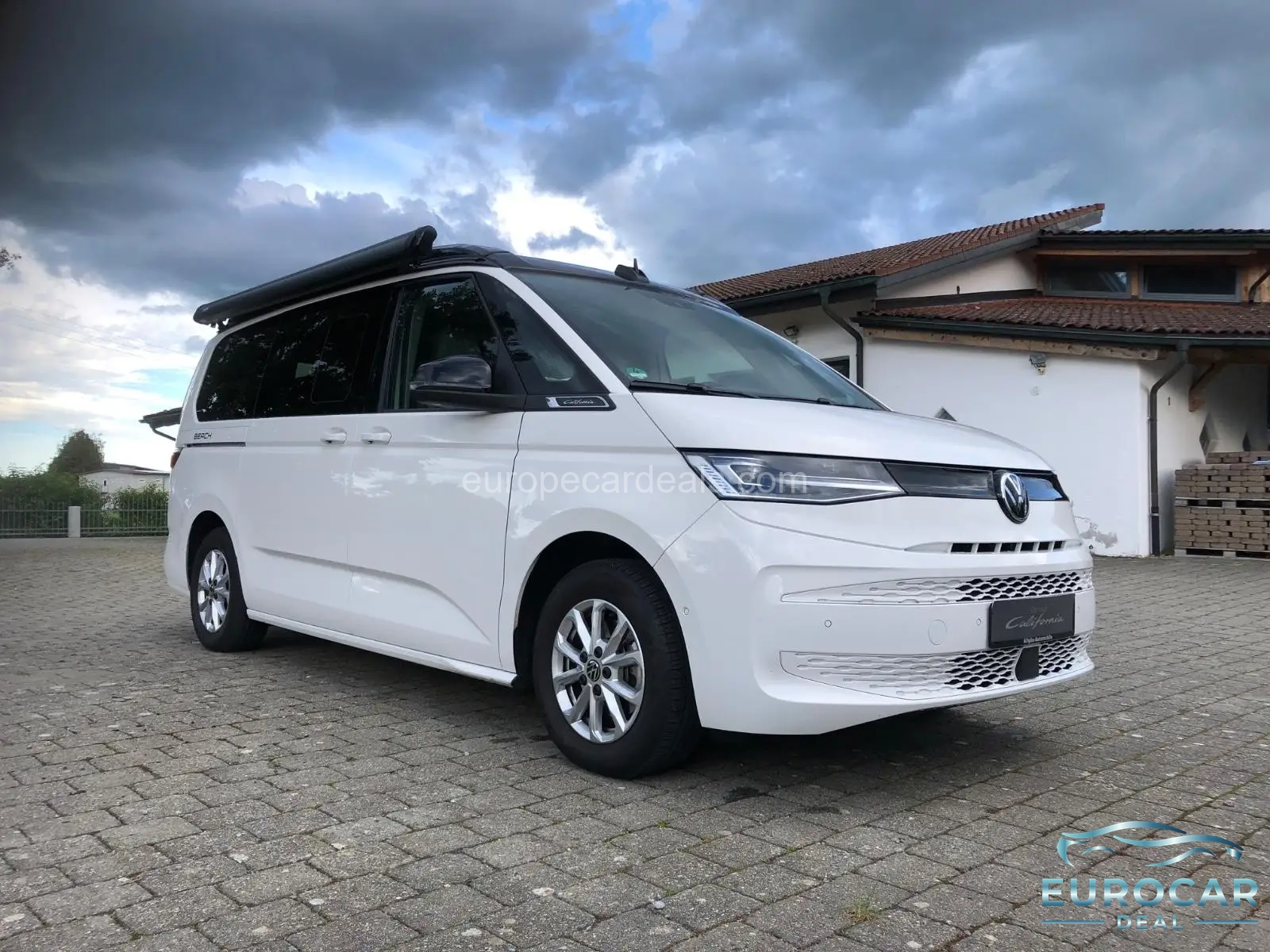Volkswagen T7 California