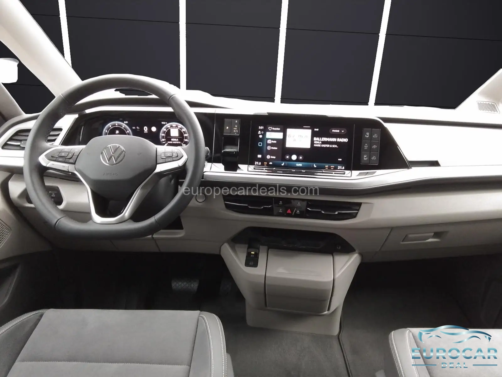 Volkswagen T7 California