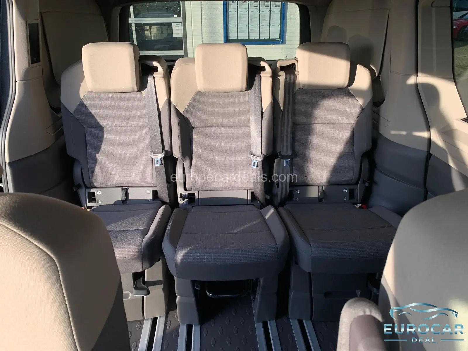 Volkswagen T7 California