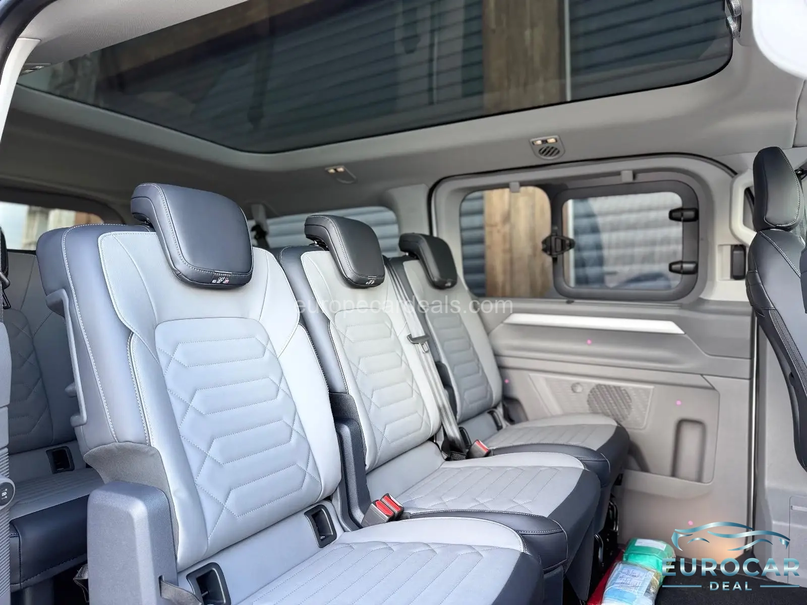 Volkswagen T7 Caravelle