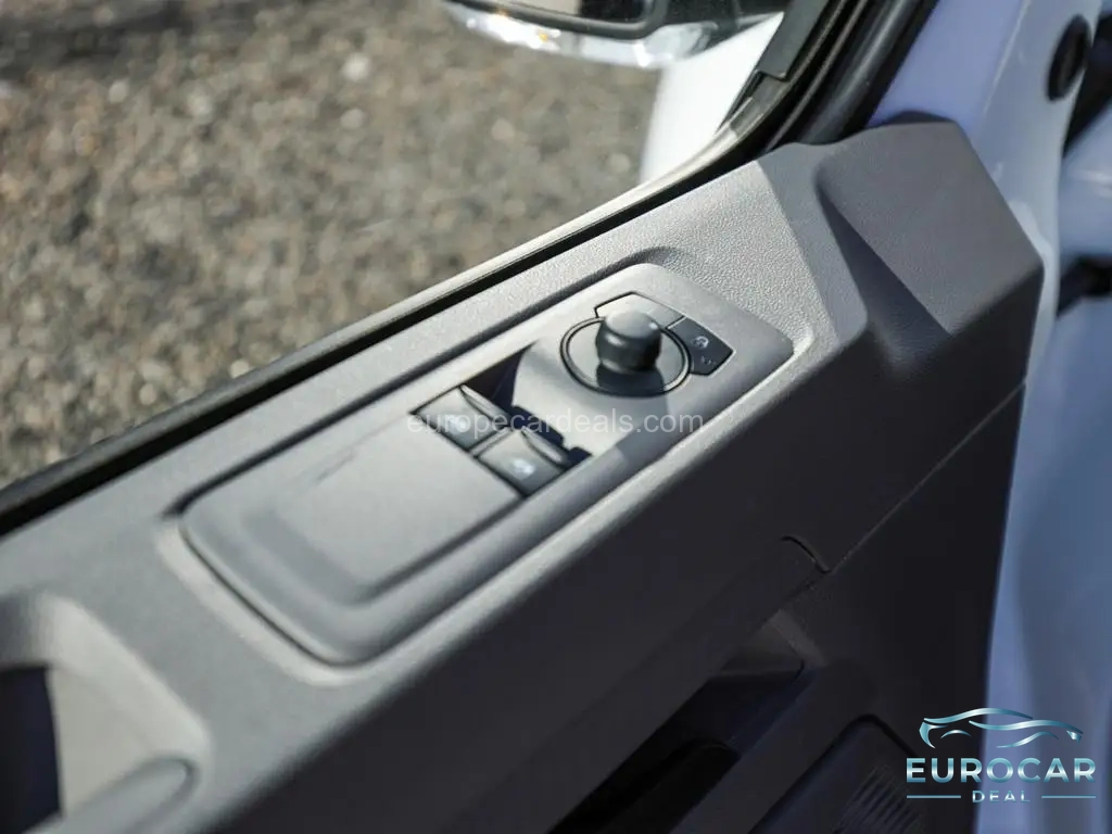 Volkswagen T7 Transporter