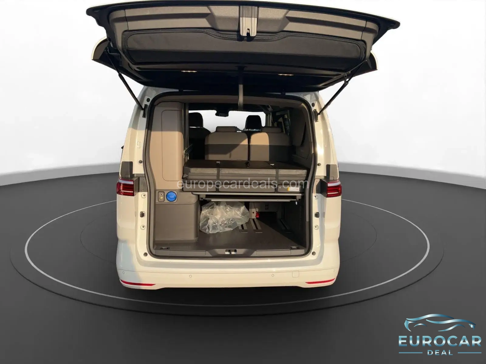 Volkswagen T7 California