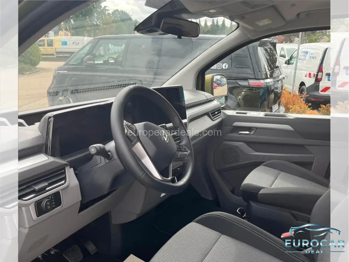 Volkswagen T7 Transporter